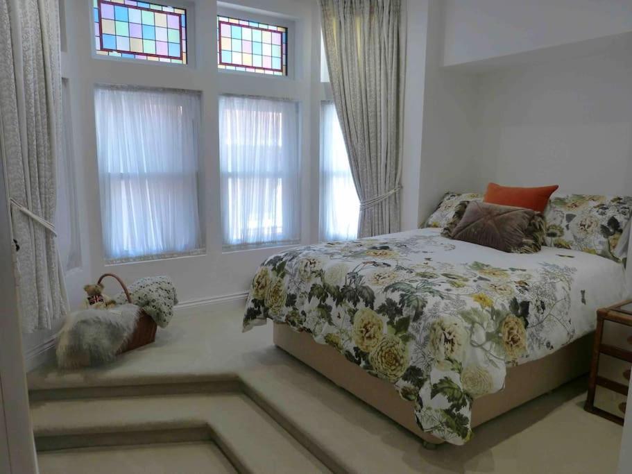 Amazing Sea Views And Much More…. Apartment Бродстеърс Екстериор снимка